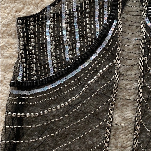 Beautiful beaded vest - Picture 3 of 4